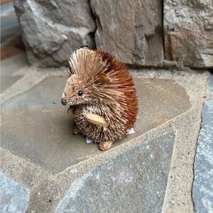 New🌟Anthropologie Terrain Buri Bottle Brush Animals- Hedgehog